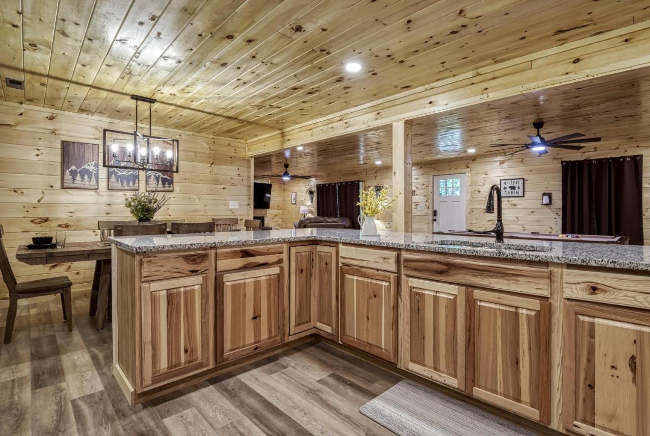 גטלינבורג Hidden Creek, Pool Table, Hot Tub, 1089 Free Tickets Each Paid Day, Dollywood And More מראה חיצוני תמונה