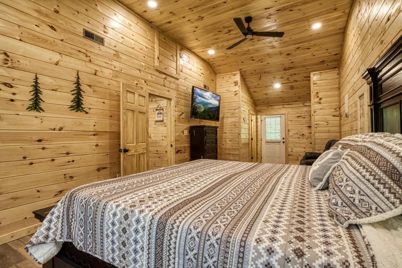 גטלינבורג Hidden Creek, Pool Table, Hot Tub, 1089 Free Tickets Each Paid Day, Dollywood And More מראה חיצוני תמונה