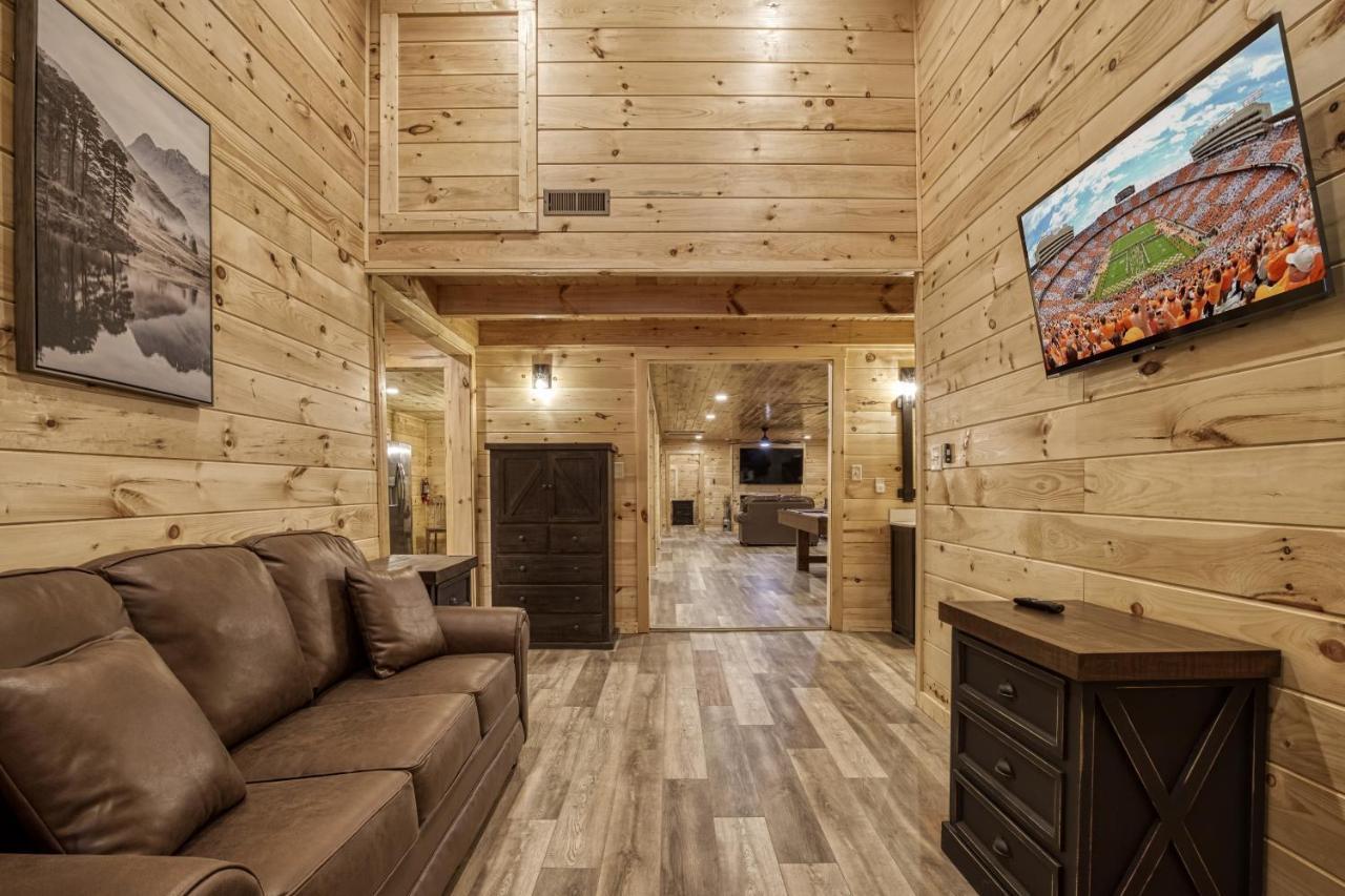 גטלינבורג Hidden Creek, Pool Table, Hot Tub, 1089 Free Tickets Each Paid Day, Dollywood And More מראה חיצוני תמונה