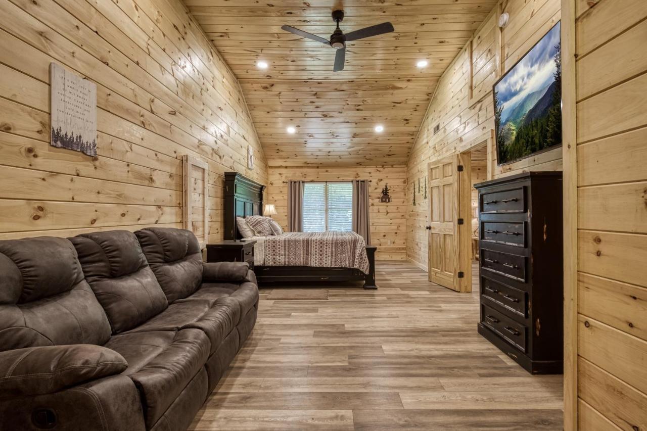 גטלינבורג Hidden Creek, Pool Table, Hot Tub, 1089 Free Tickets Each Paid Day, Dollywood And More מראה חיצוני תמונה
