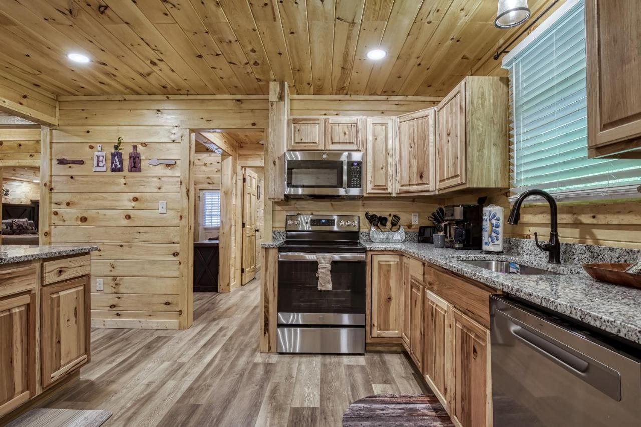 גטלינבורג Hidden Creek, Pool Table, Hot Tub, 1089 Free Tickets Each Paid Day, Dollywood And More מראה חיצוני תמונה